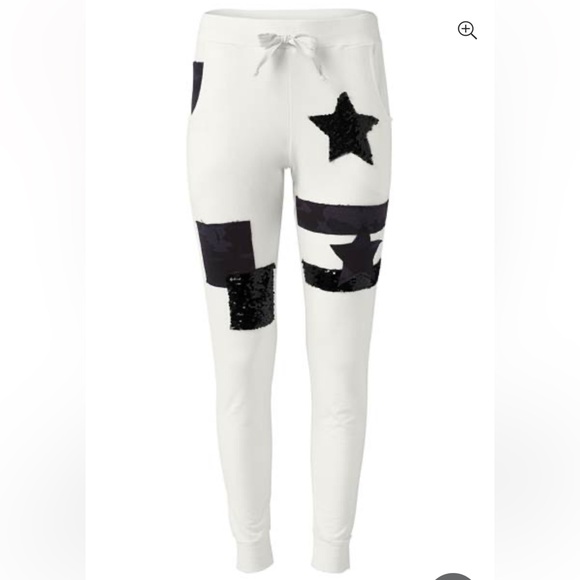 NWOT⭐️ VENUS PATCHWORK JOGGERS - Picture 1 of 13
